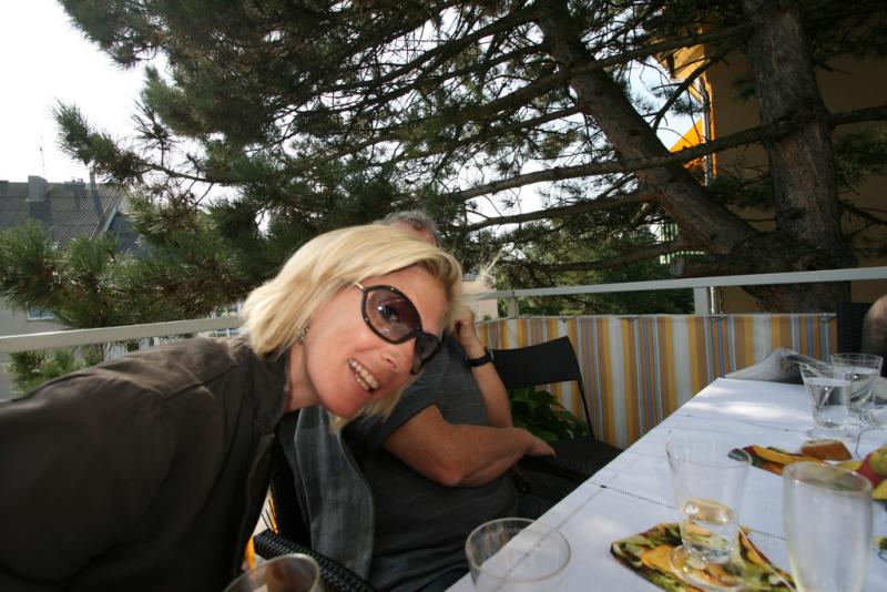 kerstin geb brunch heidi 140.JPG